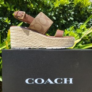 COACH Canvas Kami Wedge/saddle